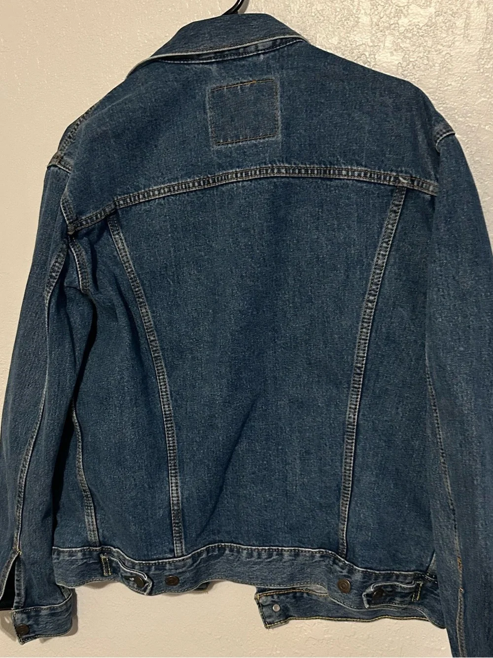 Levi's Dark Blue Denim Trucker Jacket